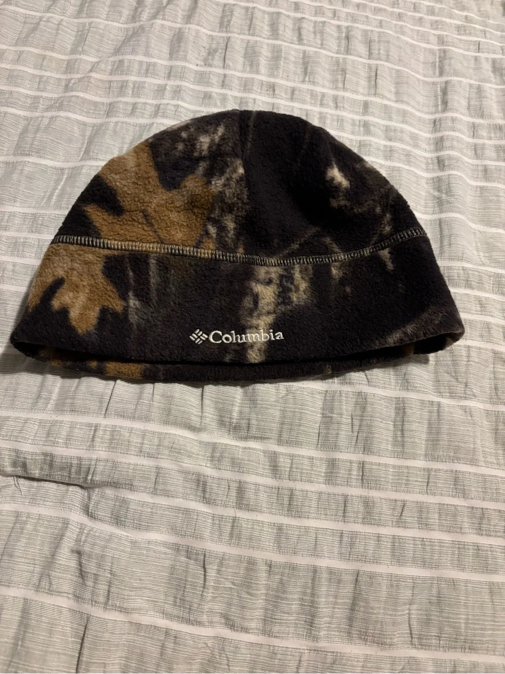 Columbia Black and Brown Fleece Beanie